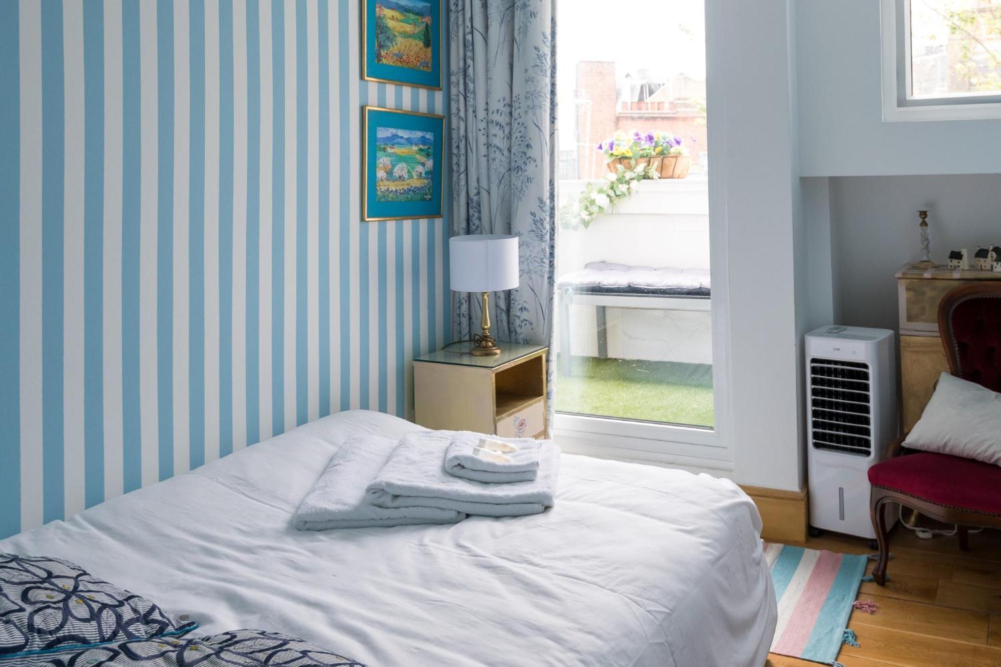 Appartamento Flat In Londra Esterno foto